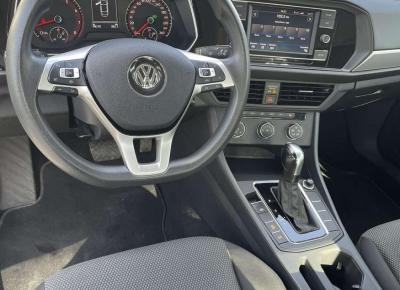 Фото Volkswagen Jetta