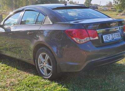 Фото Chevrolet Cruze