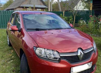 Фото Renault Sandero