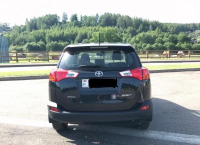 Фото Toyota RAV4