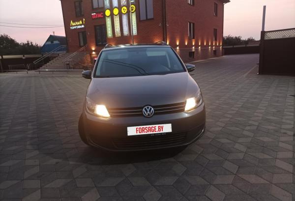 Volkswagen Touran, 2011 год выпуска с двигателем Дизель, 37 729 BYN в г. Столин