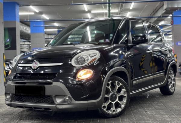 Fiat 500L, 2013 год выпуска с двигателем Бензин, 28 102 BYN в г. Минск