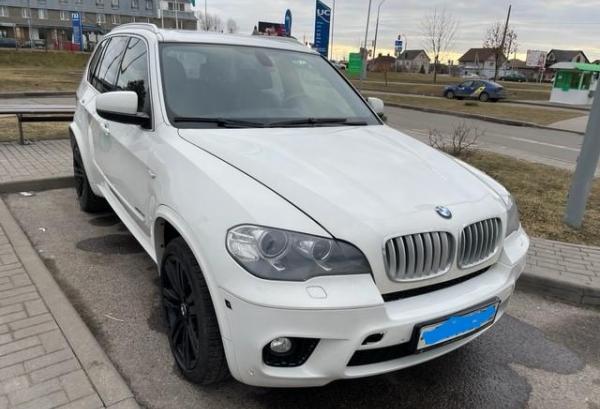 BMW X5, 2011 год выпуска с двигателем Бензин, 63 150 BYN в г. Минск