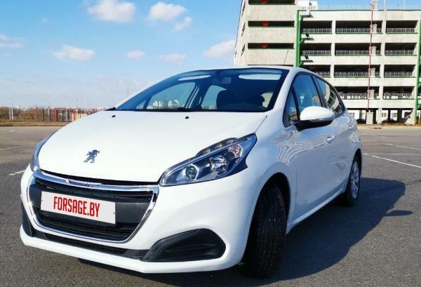 Peugeot 208, 2017 год выпуска с двигателем Бензин, 35 772 BYN в г. Гродно