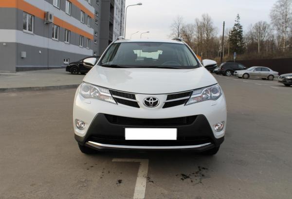 Toyota RAV4, 2015 год выпуска с двигателем Бензин, 66 448 BYN в г. Минск