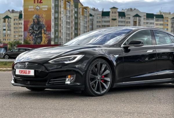 Tesla Model S, 2016 год выпуска с двигателем Электро, 83 891 BYN в г. Жодино