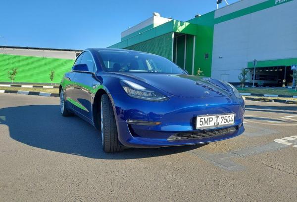 Tesla Model 3, 2019 год выпуска с двигателем Электро, 79 143 BYN в г. Минск