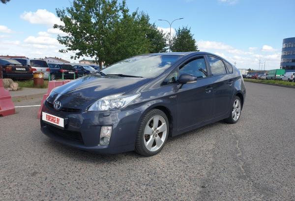 Toyota Prius, 2010 год выпуска с двигателем Гибрид, 36 269 BYN в г. Минск