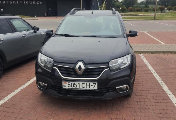 Renault Sandero, 2018 год выпуска с двигателем Бензин, 36 594 BYN в г. Минск