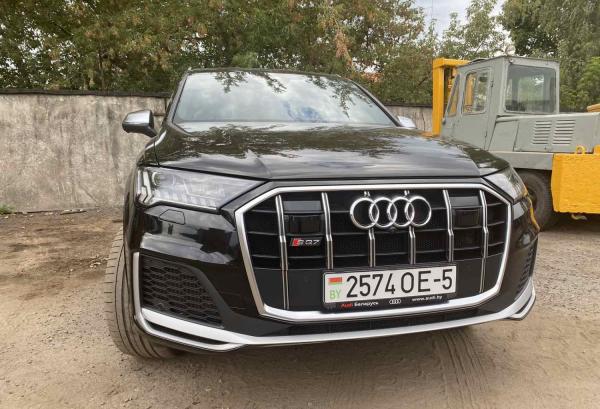 Audi SQ7, 2021 год выпуска с двигателем Дизель, 293 416 BYN в г. Борисов