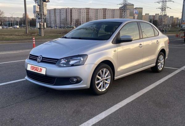 Volkswagen Polo, 2015 год выпуска с двигателем Бензин, 26 152 BYN в г. Минск