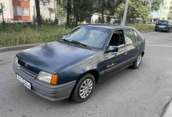 Opel Kadett, 1991 год выпуска с двигателем Бензин, 3 030 BYN в г. Гомель