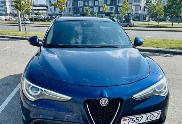 Alfa Romeo Stelvio, 2018 год выпуска с двигателем Бензин, 87 706 BYN в г. Минск