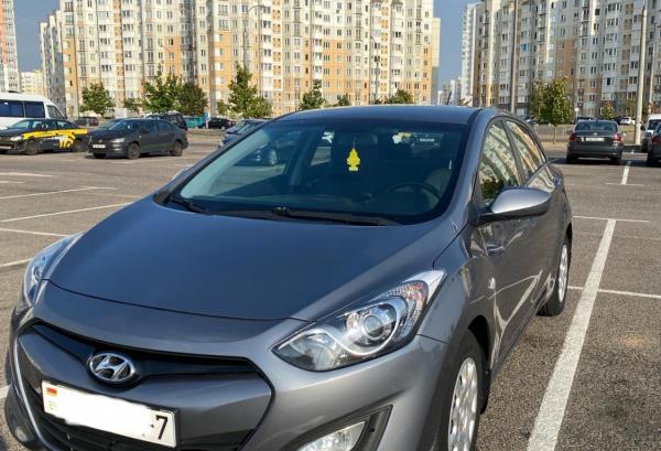 Hyundai i30, 2014 год выпуска с двигателем Бензин, 36 630 BYN в г. Минск