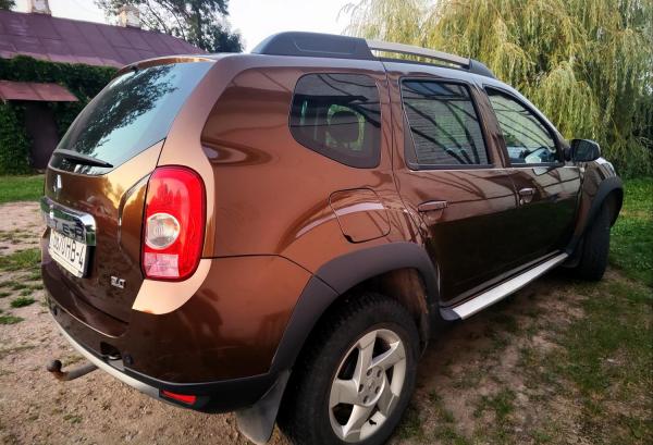 Renault Duster, 2012 год выпуска с двигателем Бензин, 25 398 BYN в г. Столбцы