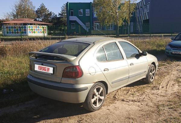 Renault Megane, 1999 год выпуска с двигателем Бензин, 9 000 BYN в г. Смолевичи