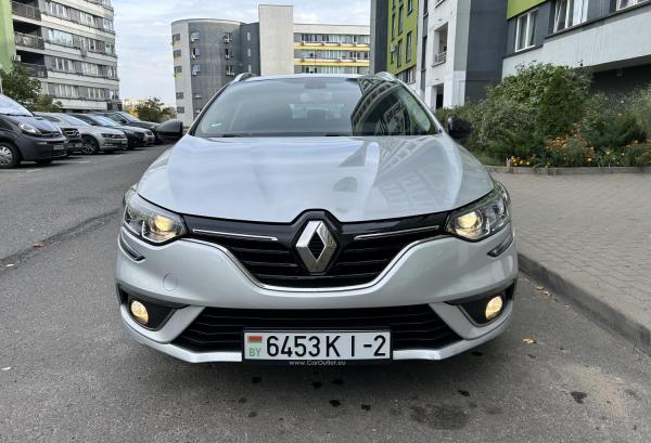 Renault Megane, 2018 год выпуска с двигателем Бензин, 47 687 BYN в г. Минск