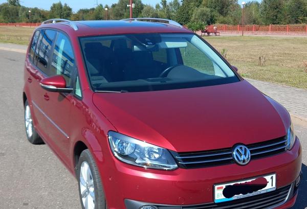 Volkswagen Touran, 2013 год выпуска с двигателем Дизель, 47 687 BYN в г. Кобрин