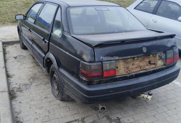 Volkswagen Passat, 1992 год выпуска с двигателем Бензин, 1 772 BYN в г. Минск