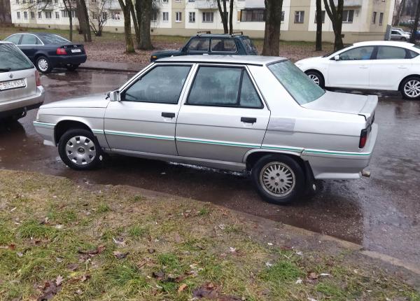 Renault 9, 1987 год выпуска с двигателем Бензин, 3 172 BYN в г. Минск