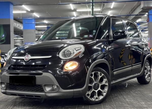 Fiat 500L, 2013 год выпуска с двигателем Бензин, 28 102 BYN в г. Минск