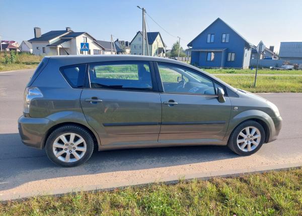 Toyota Corolla Verso, 2004 год выпуска с двигателем Бензин, 22 407 BYN в г. Минск