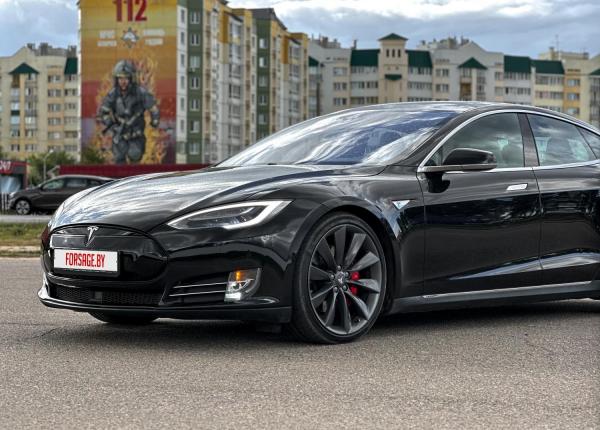 Tesla Model S, 2016 год выпуска с двигателем Электро, 83 891 BYN в г. Жодино