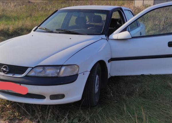 Opel Vectra, 1998 год выпуска с двигателем Бензин, 6 331 BYN в г. Жлобин