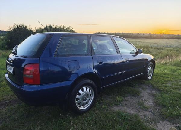 Audi A4, 1998 год выпуска с двигателем Газ/бензин, 14 254 BYN в г. Могилёв