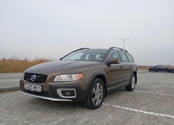 Volvo XC70, 2011 год выпуска с двигателем Дизель, 57 566 BYN в г. Солигорск