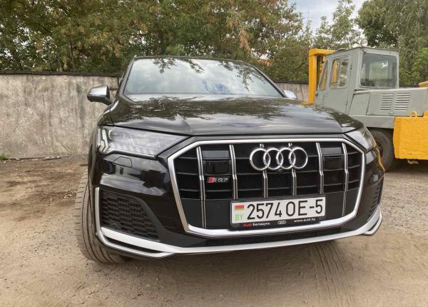 Audi SQ7, 2021 год выпуска с двигателем Дизель, 293 416 BYN в г. Борисов