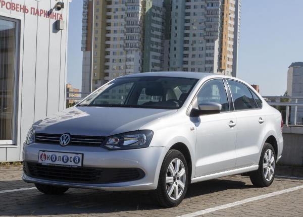 Volkswagen Polo, 2015 год выпуска с двигателем Бензин, 32 684 BYN в г. Минск