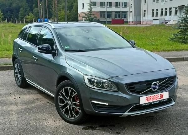 Volvo V60 Cross Country, 2018 год выпуска с двигателем Дизель, 68 000 BYN в г. Новополоцк