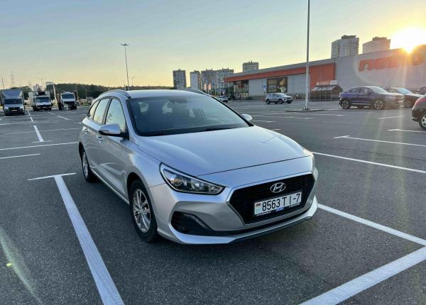 Hyundai i30, 2019 год выпуска с двигателем Бензин, 38 642 BYN в г. Минск