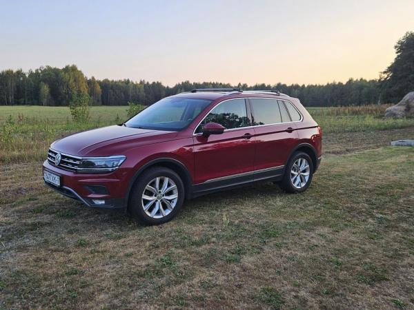 Volkswagen Tiguan, 2018 год выпуска с двигателем Дизель, 88 817 BYN в г. Минск