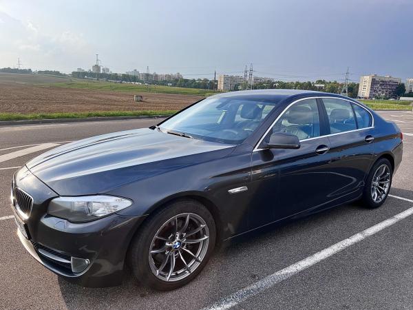 BMW 5 серия, 2011 год выпуска с двигателем Бензин, 53 899 BYN в г. Минск