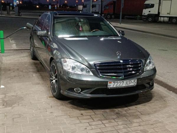 Mercedes-Benz S-класс, 2005 год выпуска с двигателем Бензин, 35 456 BYN в г. Слуцк