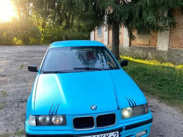 BMW 3 серия, 1993 год выпуска с двигателем Бензин, 2 856 BYN в г. Полоцк