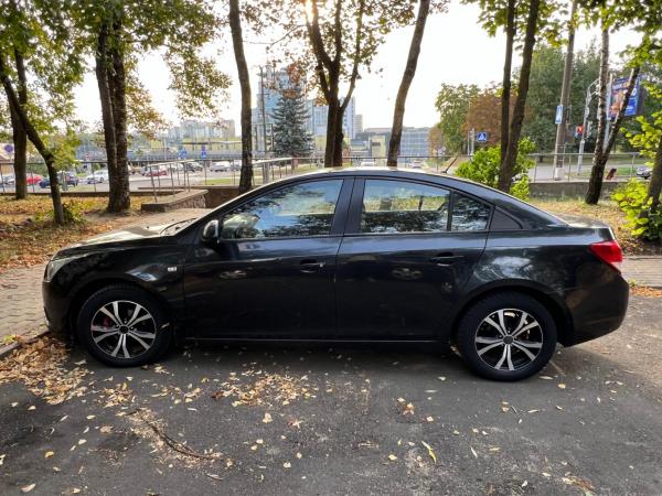 Chevrolet Cruze, 2010 год выпуска с двигателем Бензин, 21 638 BYN в г. Минск