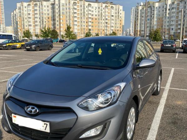 Hyundai i30, 2014 год выпуска с двигателем Бензин, 36 630 BYN в г. Минск