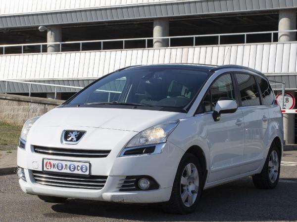 Peugeot 5008, 2013 год выпуска с двигателем Дизель, 38 518 BYN в г. Минск