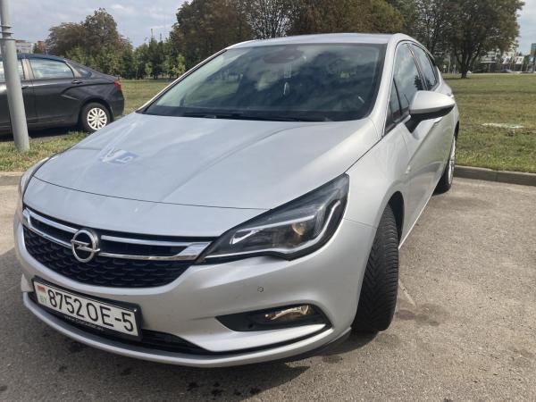 Opel Astra, 2018 год выпуска с двигателем Бензин, 42 363 BYN в г. Минск