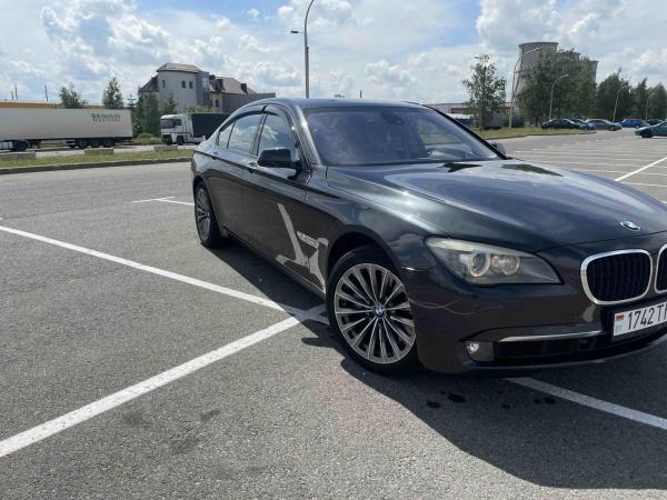 BMW 7 серия, 2010 год выпуска с двигателем Бензин, 53 135 BYN в г. Минск