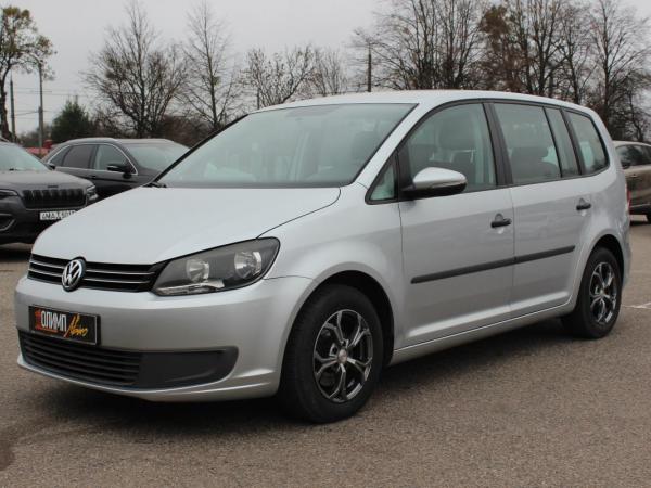 Volkswagen Touran, 2010 год выпуска с двигателем Дизель, 38 805 BYN в г. Гродно