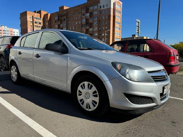 Opel Astra, 2009 год выпуска с двигателем Бензин, 21 850 BYN в г. Минск