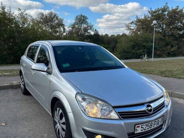 Opel Astra, 2008 год выпуска с двигателем Бензин, 17 360 BYN в г. Минск