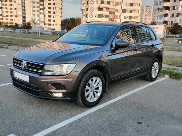 Volkswagen Tiguan, 2018 год выпуска с двигателем Бензин, 73 950 BYN в г. Минск