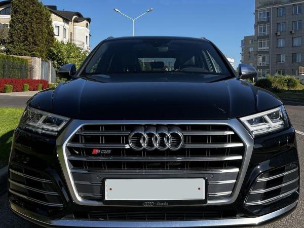 Audi SQ5, 2018 год выпуска с двигателем Бензин, 120 758 BYN в г. Минск