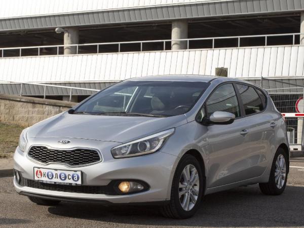 Kia Ceed, 2013 год выпуска с двигателем Бензин, 36 555 BYN в г. Минск