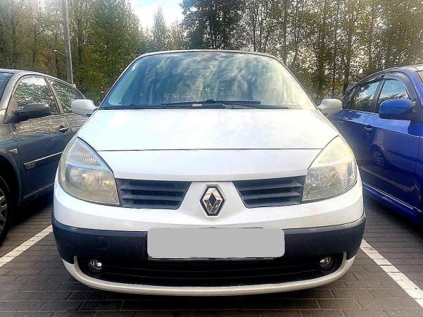 Renault Scenic, 2004 год выпуска с двигателем Бензин, 14 499 BYN в г. Минск